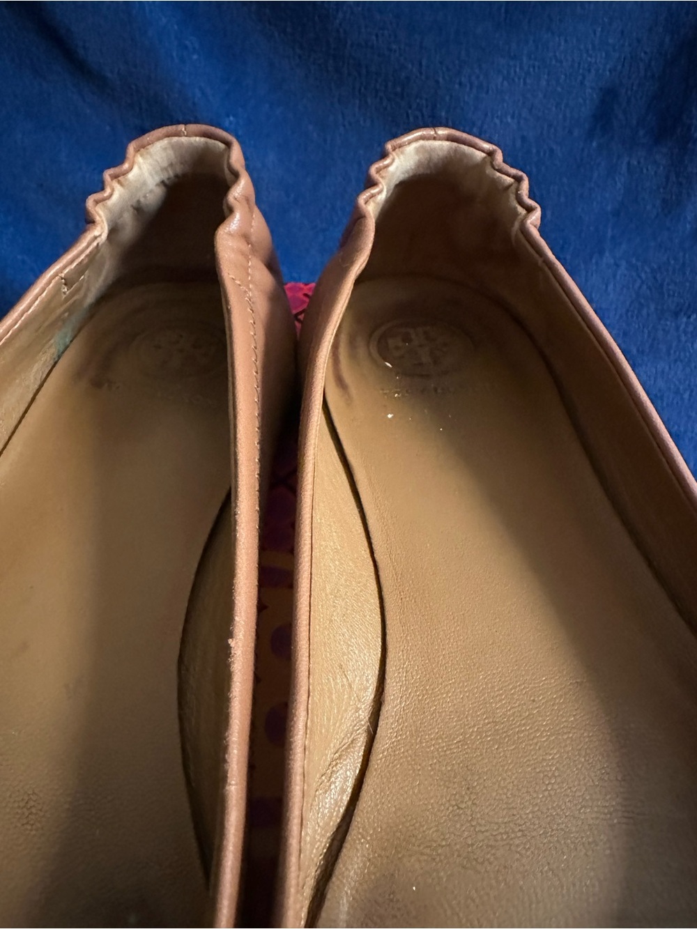 Tory Burch Chestnut / Praline Leather Ballet Flats with Gold Logo Medallion - Picture 4 of 14